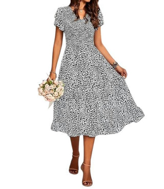 Ninexis - 3/4 Sleeve Tier Print Dress