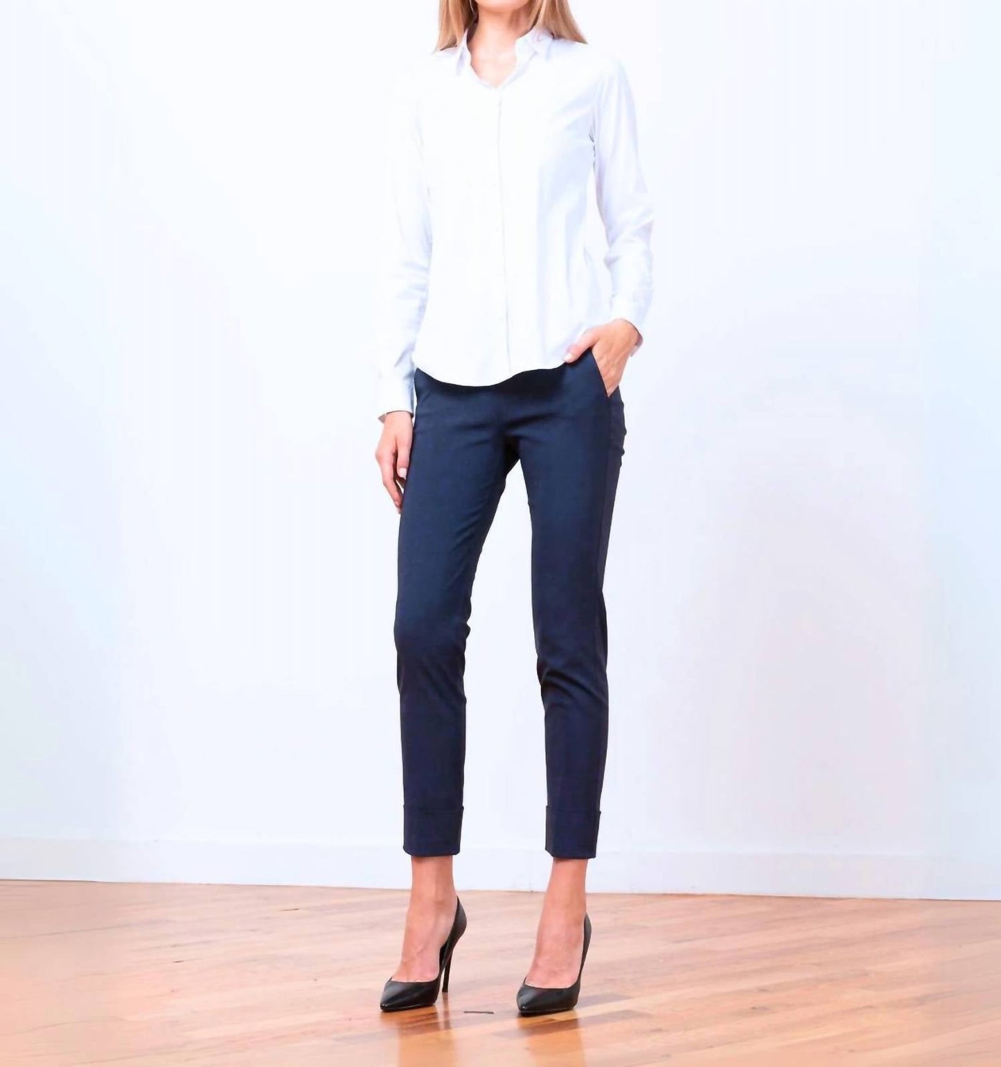 Avenue Montaigne - Ben Pull On Straight Leg Pants