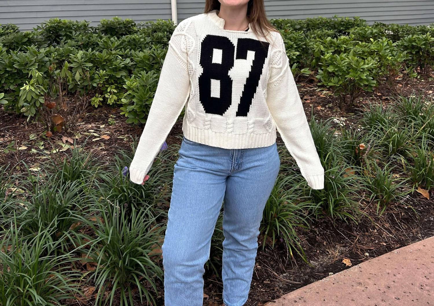 Aemi + Co - 87 Cable Knit Sweater