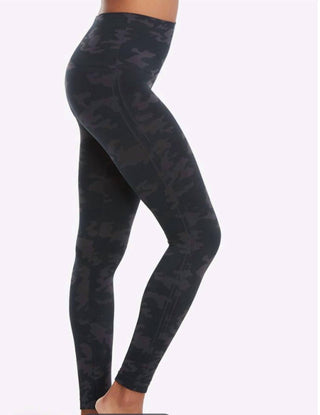 Spanx - Look at Me Now Seamless Leggings