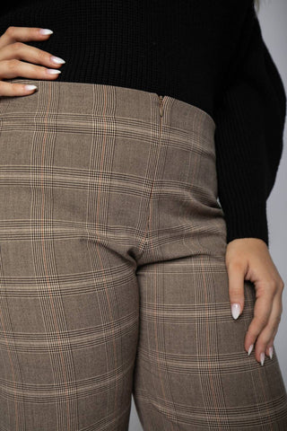 Karen Kane - Plaid Cropped Pants - Plus