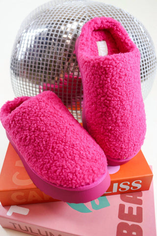 Mia - Women's Icee Sherpa House Slippers