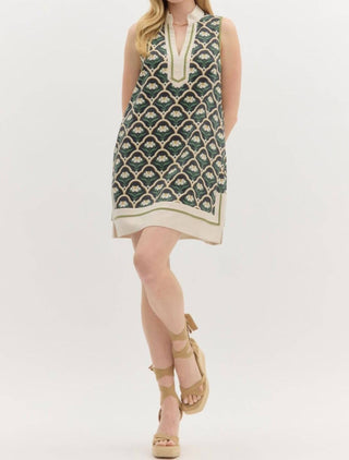 Entro - Floral Scallop Motif Shift Dress