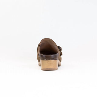 Dansko - Women's Berry Clogs