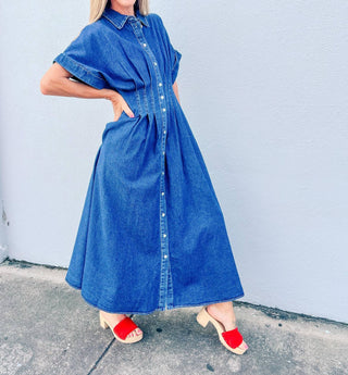 Entro - Classic Chic Denim Midi Dress