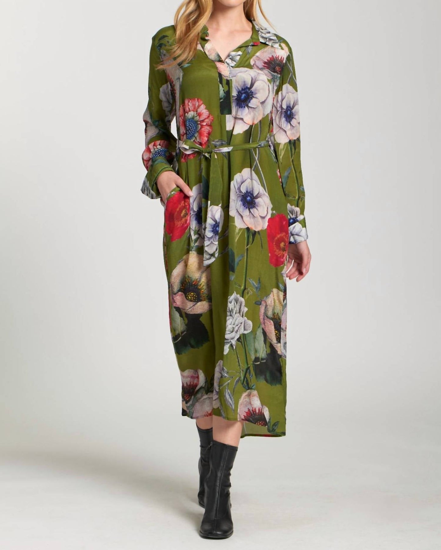 Apny - Floral Maxi Dress