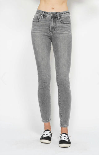 Judy Blue - Shield Pocket Skinny Jean