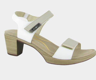 Naot - WOMEN'S INTACT SANDAL