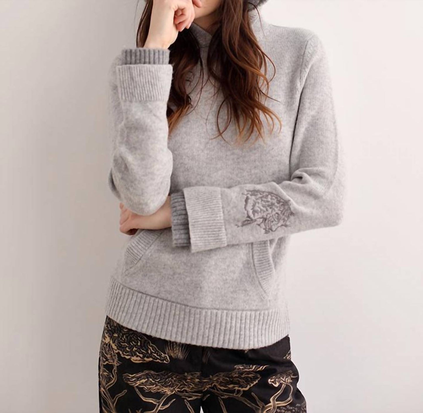 Las Sureñas - Cheetah Embroidered Hoodie