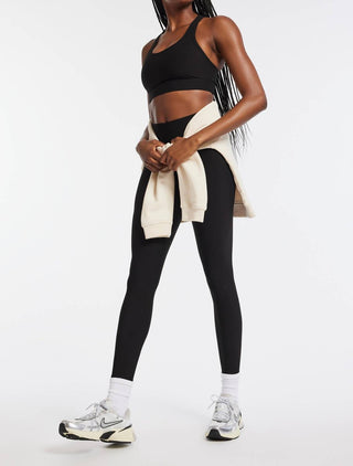 Bandier - Center Stage Rib Sports Bra