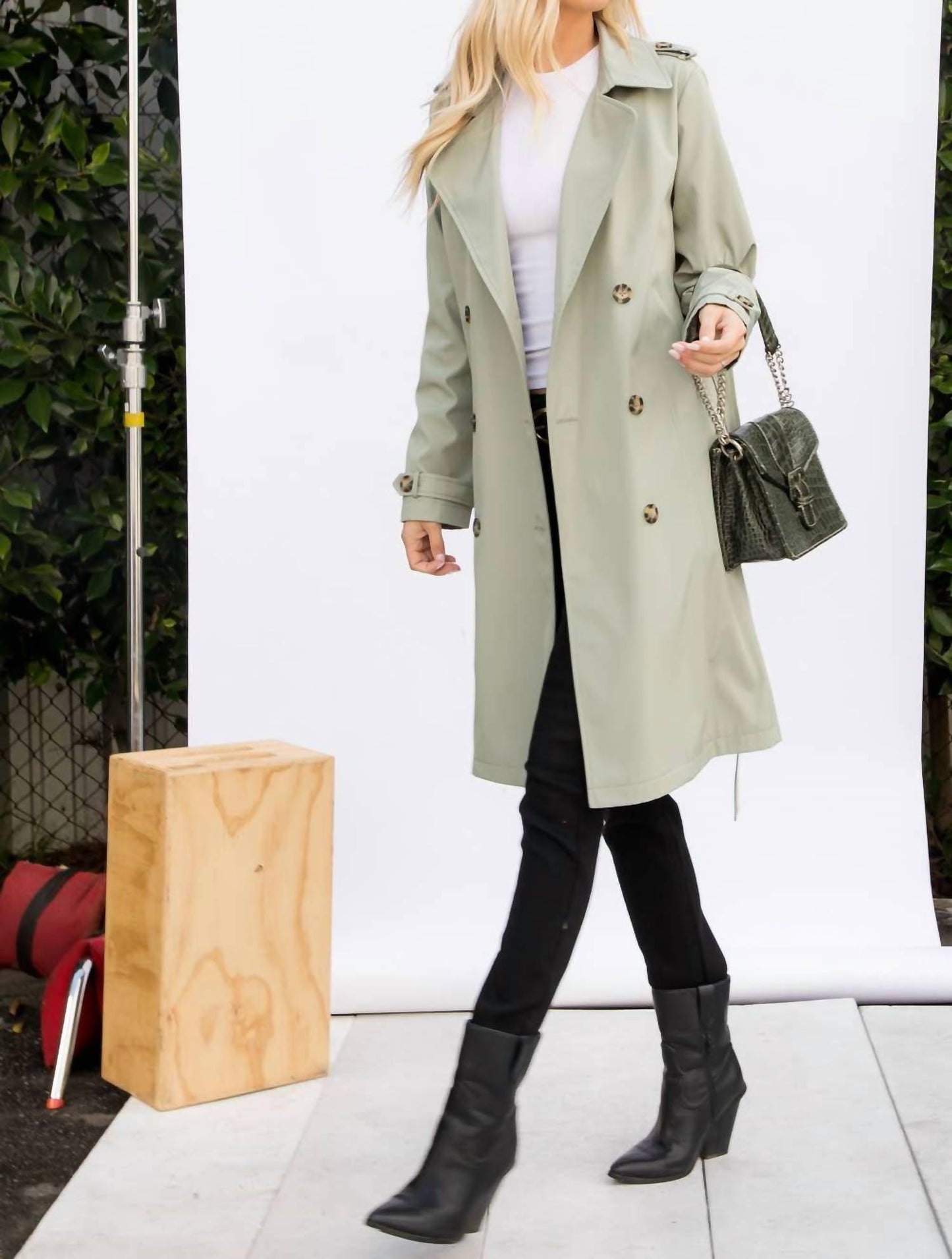 26 International - Spring Trench Coat