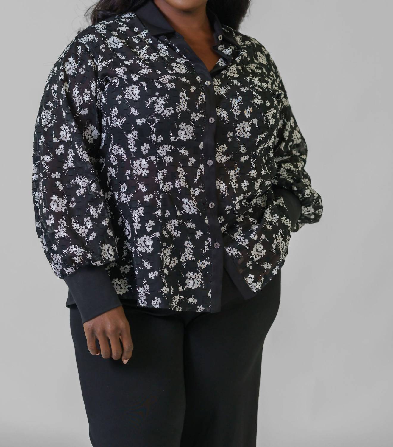 Jill Mcgowan - Mere Travel Knits Button Down Shirt - Plus