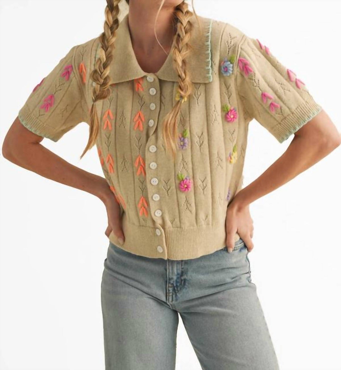 &Merci - Hand Embroidered Short Sleeve Button Down Sweater
