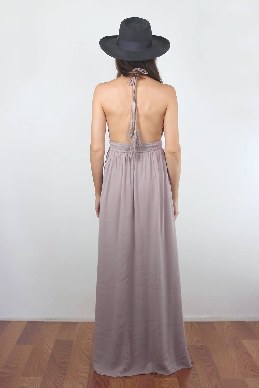 Wishlist - Olivia Maxi Dress