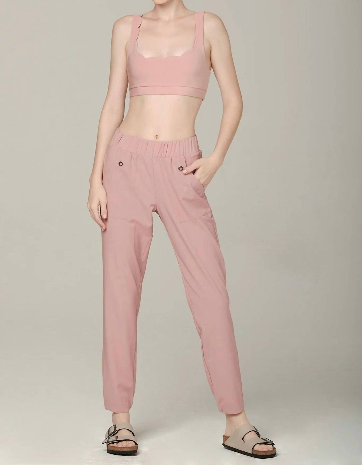 925 Fit - Women's Extra Mile Waterproof Jogger Pants