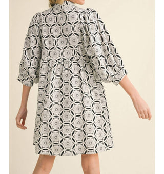 Jodifl - Floral Sketch Geometric Print Dress