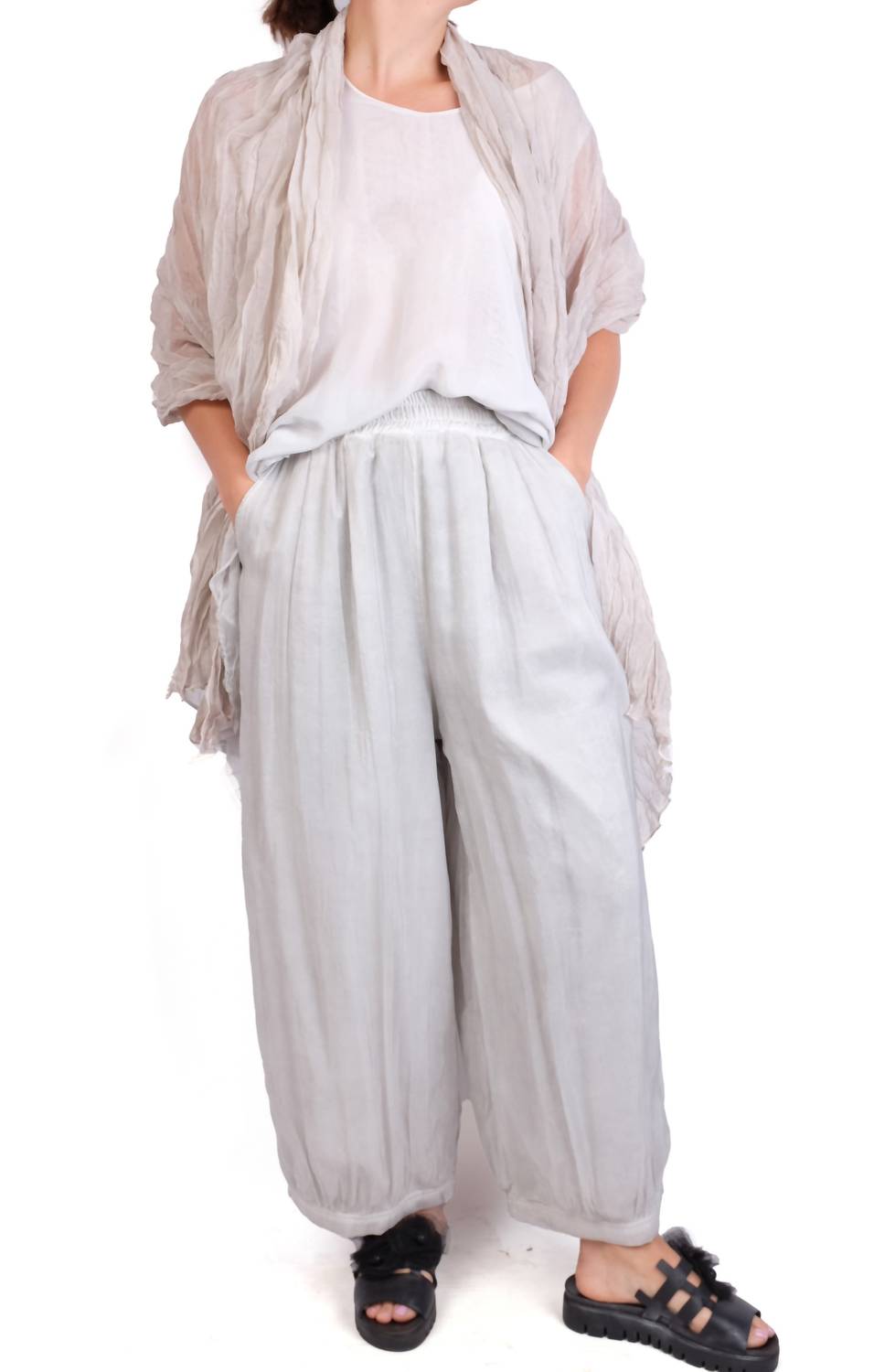 Baci - Elastic Waist Harem Pant