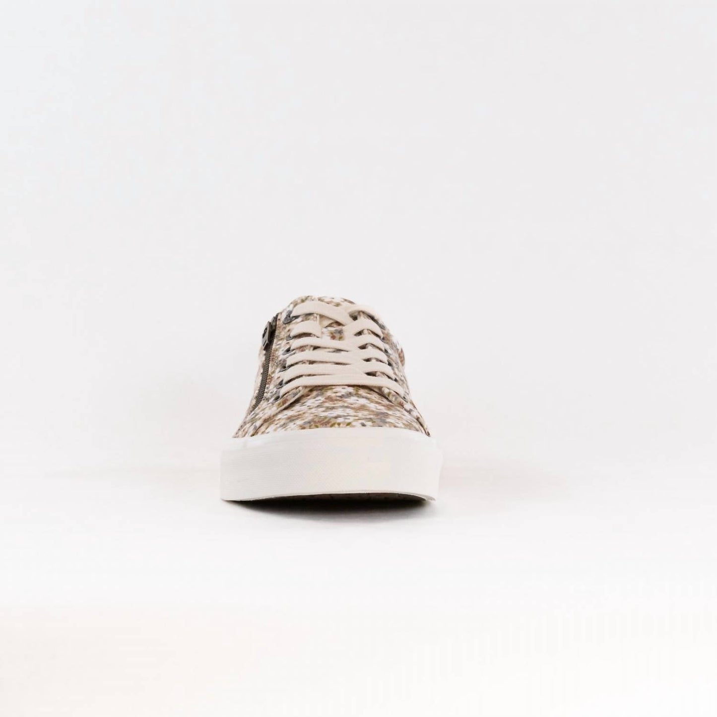 Taos - Women's Z Soul Canvas Sneakers