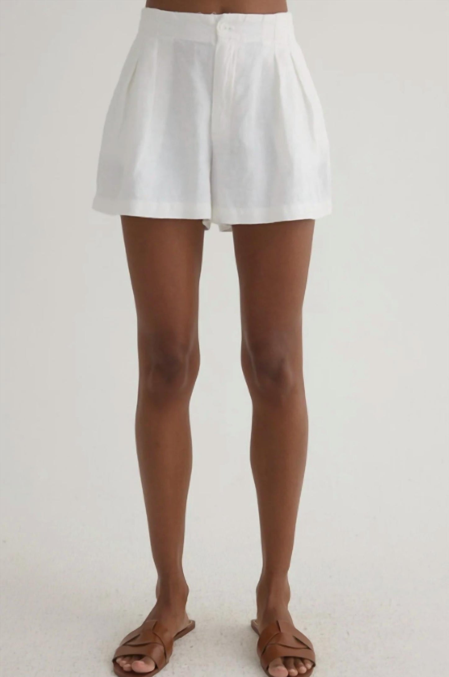 Bella Dahl - Double Pleat Short