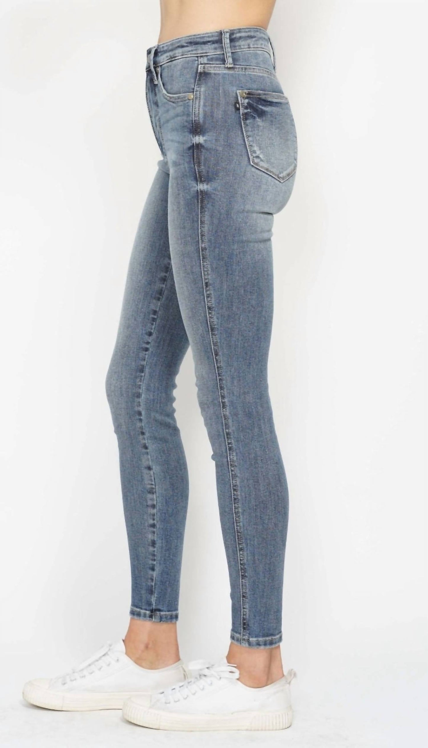 Judy Blue - Tummy Control Contrast Wash Skinny Jeans