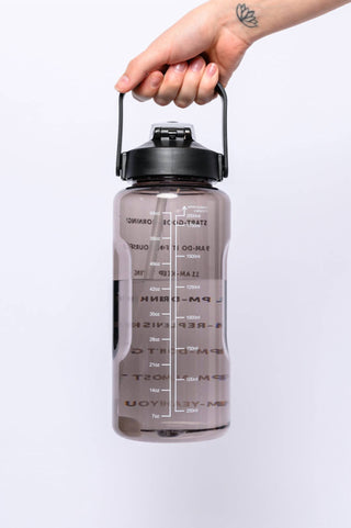123 Amore - Elevated Water Tracking Bottle