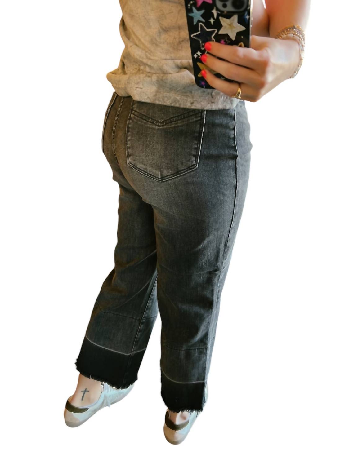 Judy Blue - Women's Crop Jeans