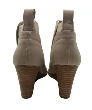 Dolce Vita - Women's Gerdie Vegan Leather Wedge Bootie