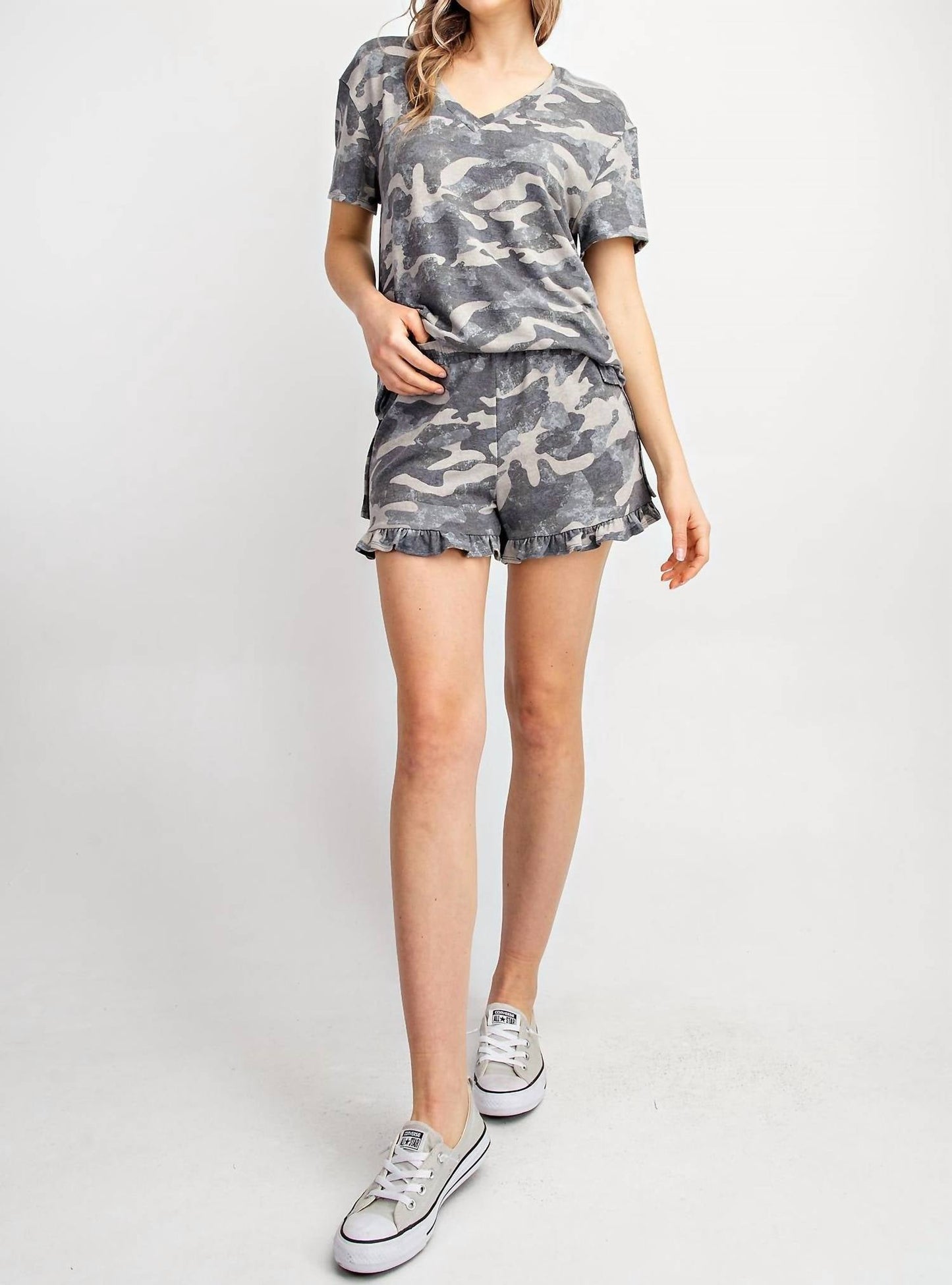143 Story - Camouflage Ruffle Shorts