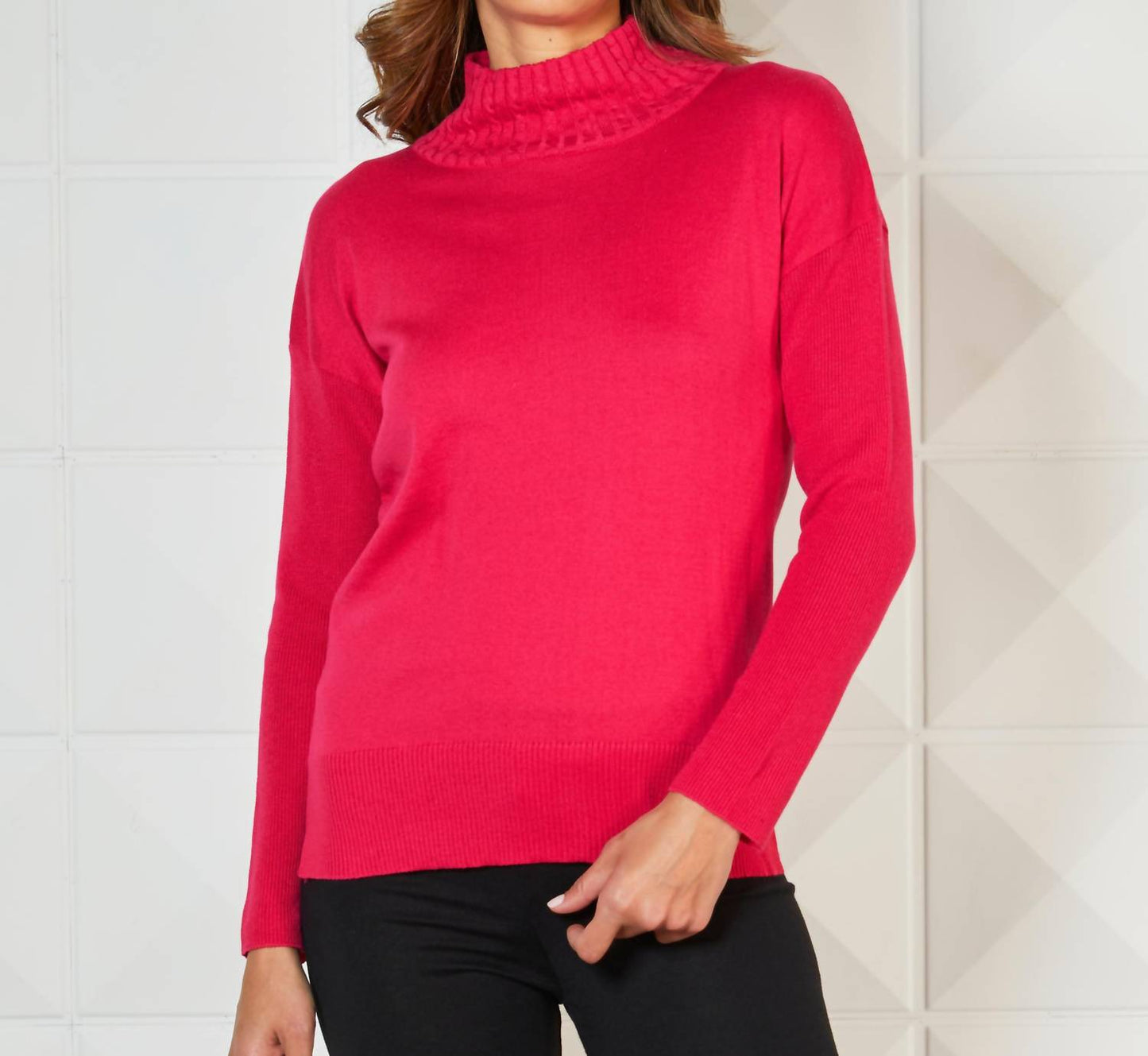 French Kyss - Braided Mock Neck Ribbed Sleeve Top