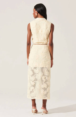 Astr - Sol Textured Floral Knit Midi Skirt