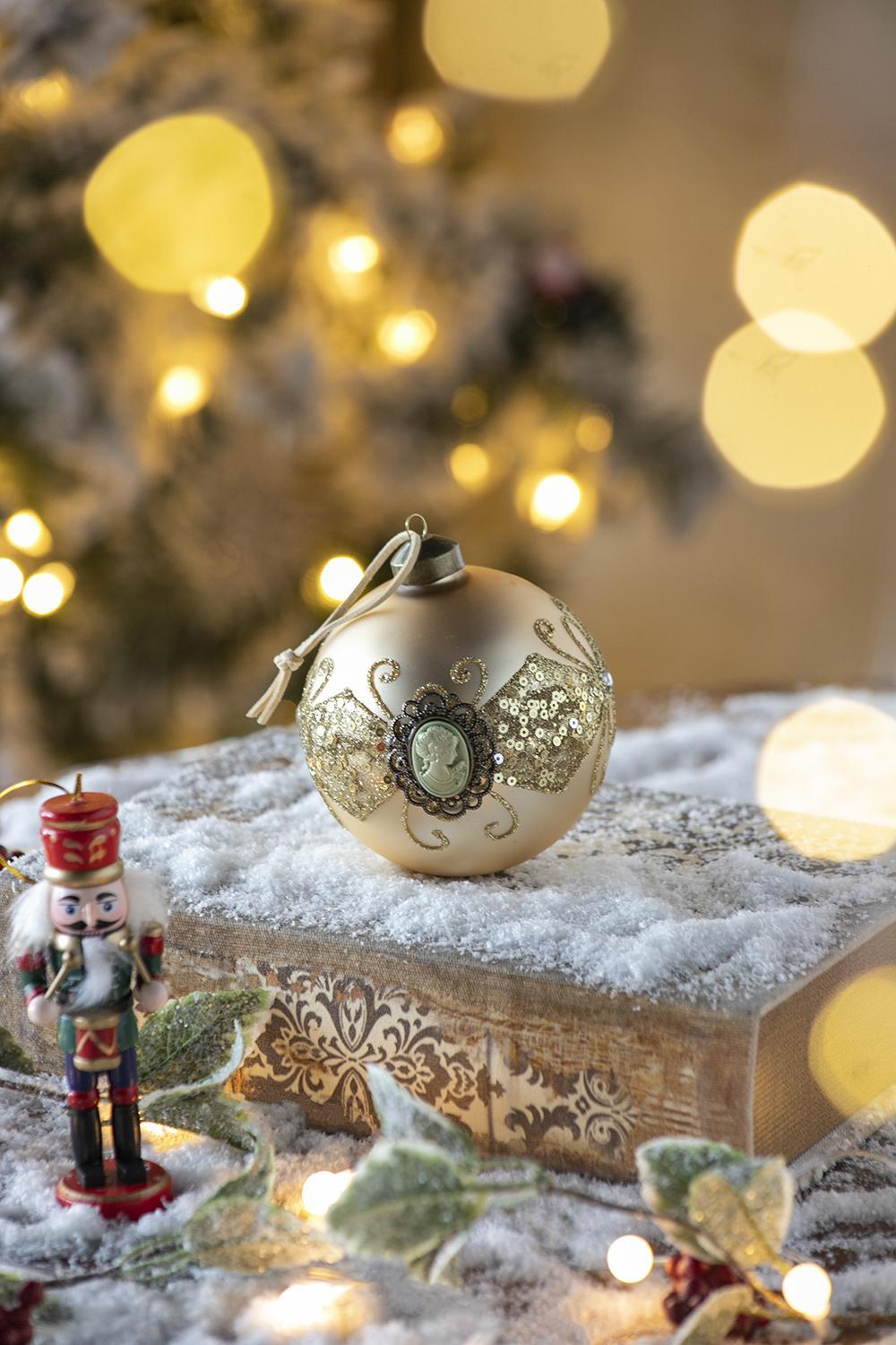 Decorative Hanging Ball Christmas Tree Ornaments For Holiday Decorations Set of 6