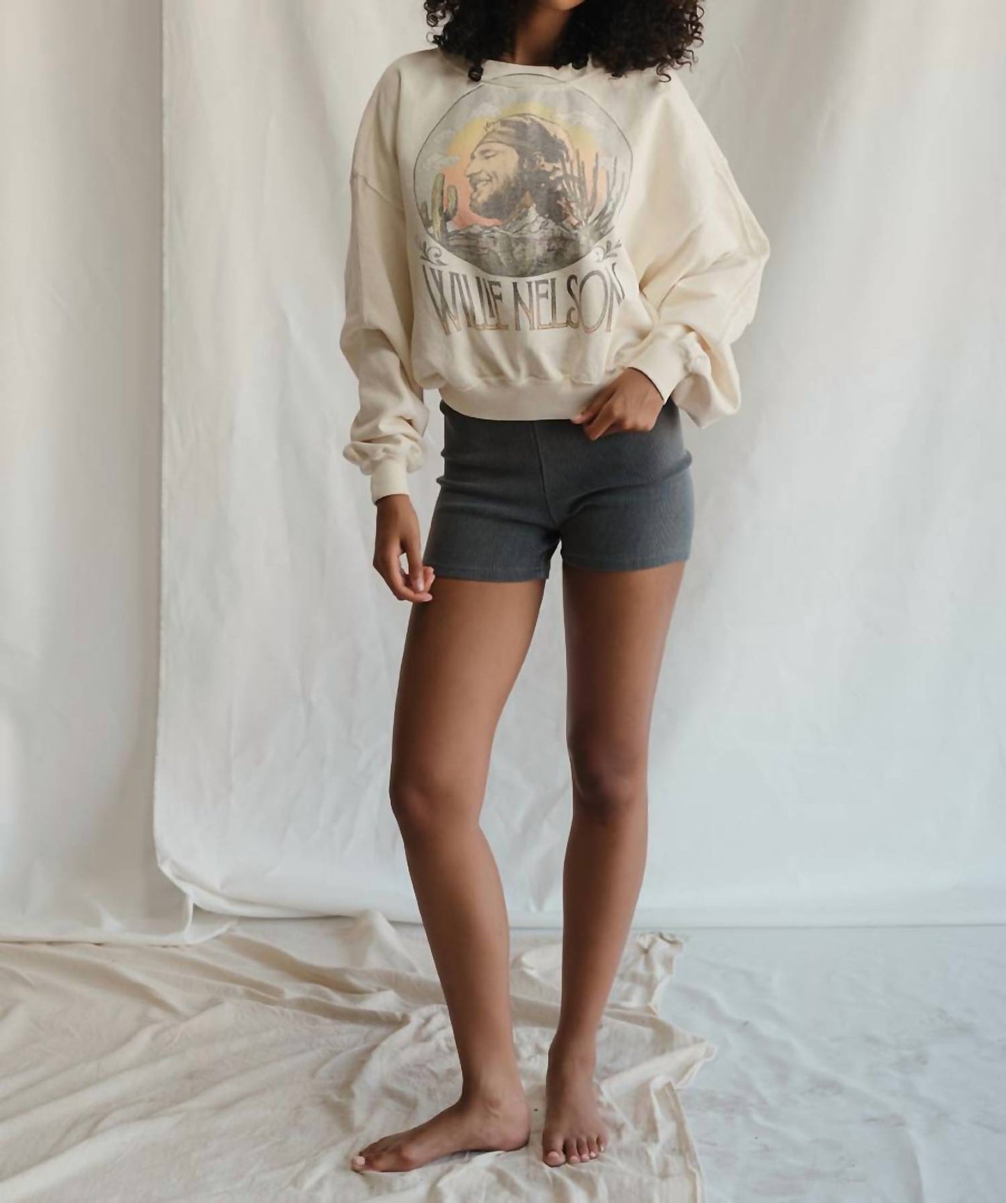 People Of Leisure - Willie Nelson Sunset Sweatshirt