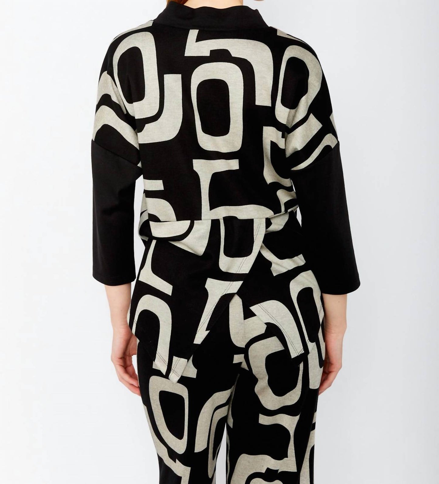 Frank Lyman - High Neck Knit Top