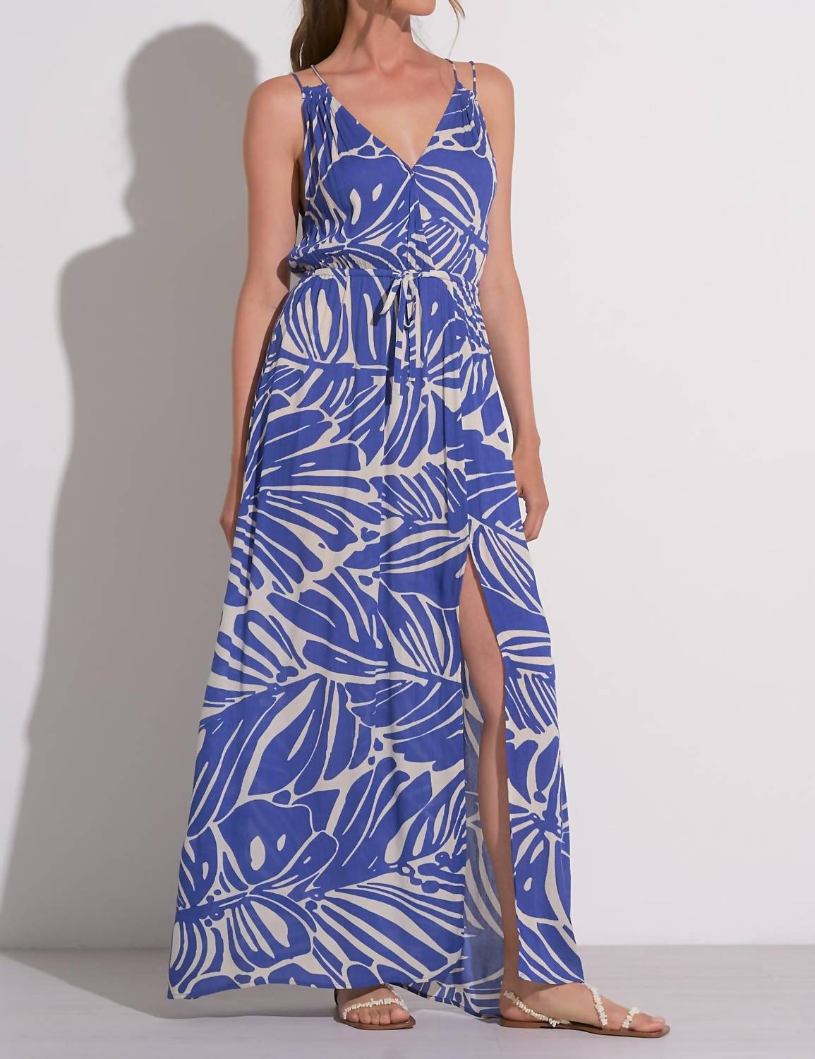 Elan - V-neck Tie Back Maxi Dress