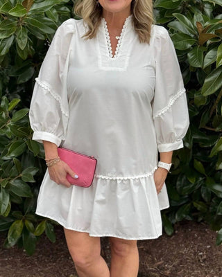 Entro - Selena V-neck 3/4-sleeve Mini Dress With Scallop Trim