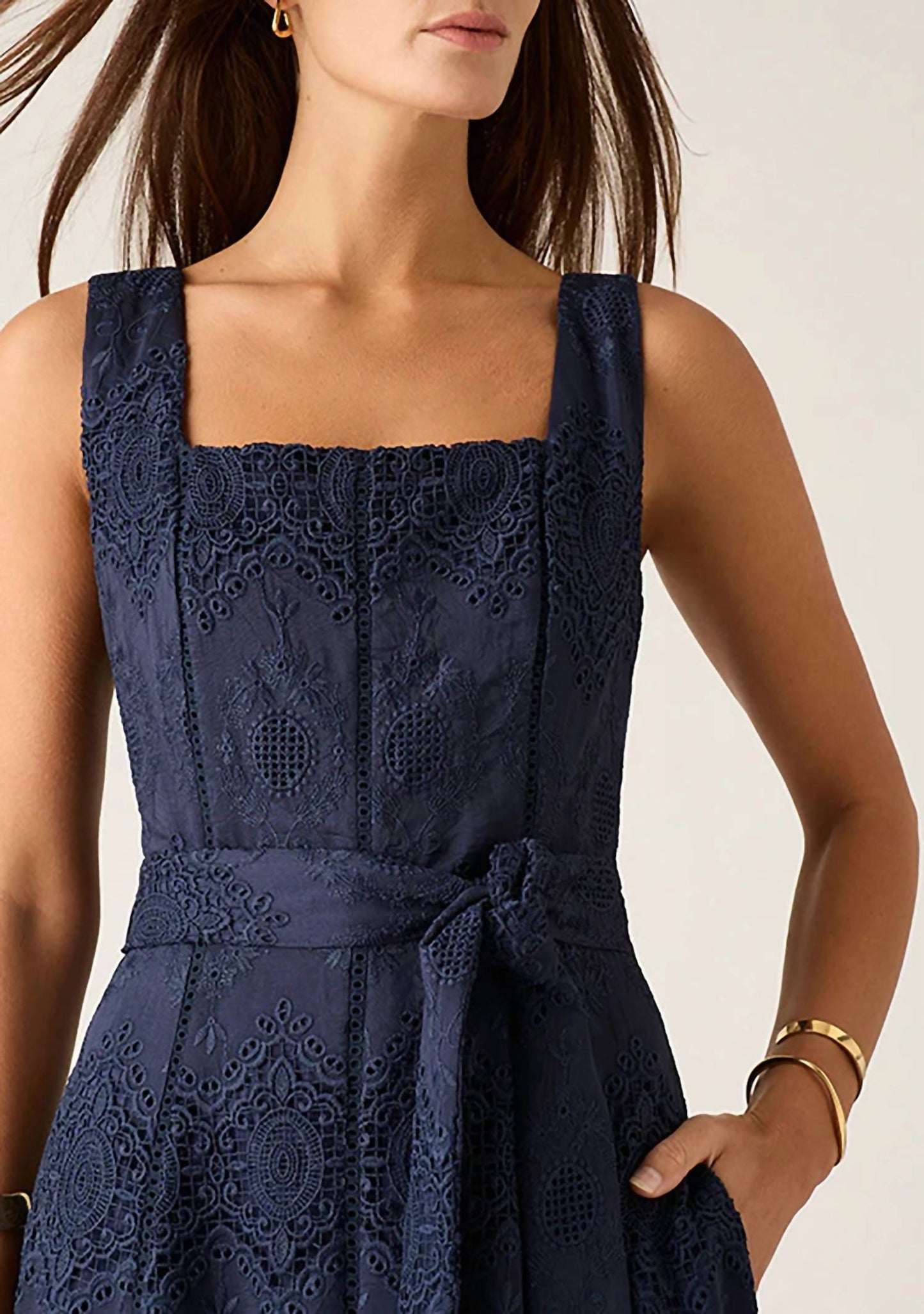 Mos The Label - Mariana Embroidery Midi Dress