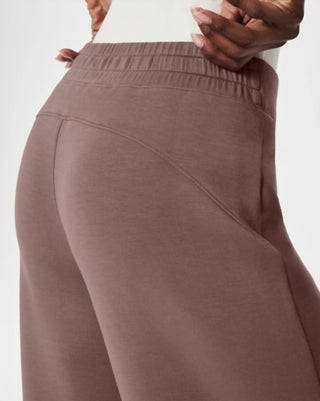 Spanx - Airessentials Wide Leg Pant