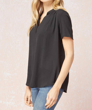 Entro - Classic & Chic Top