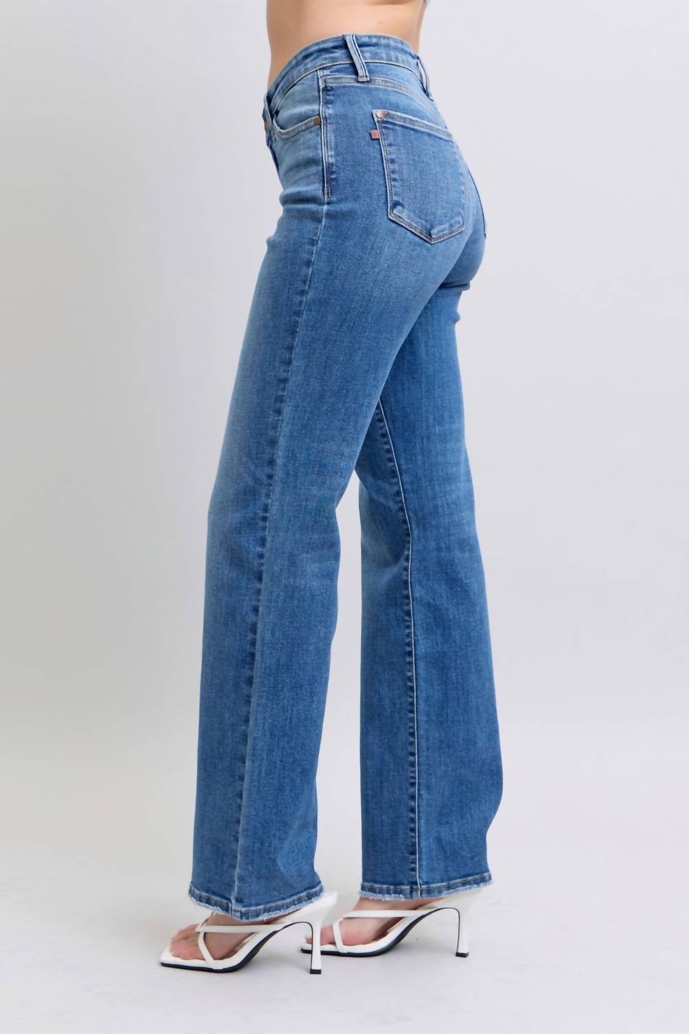 Judy Blue - High Waist V-front Straight Fit Jeans