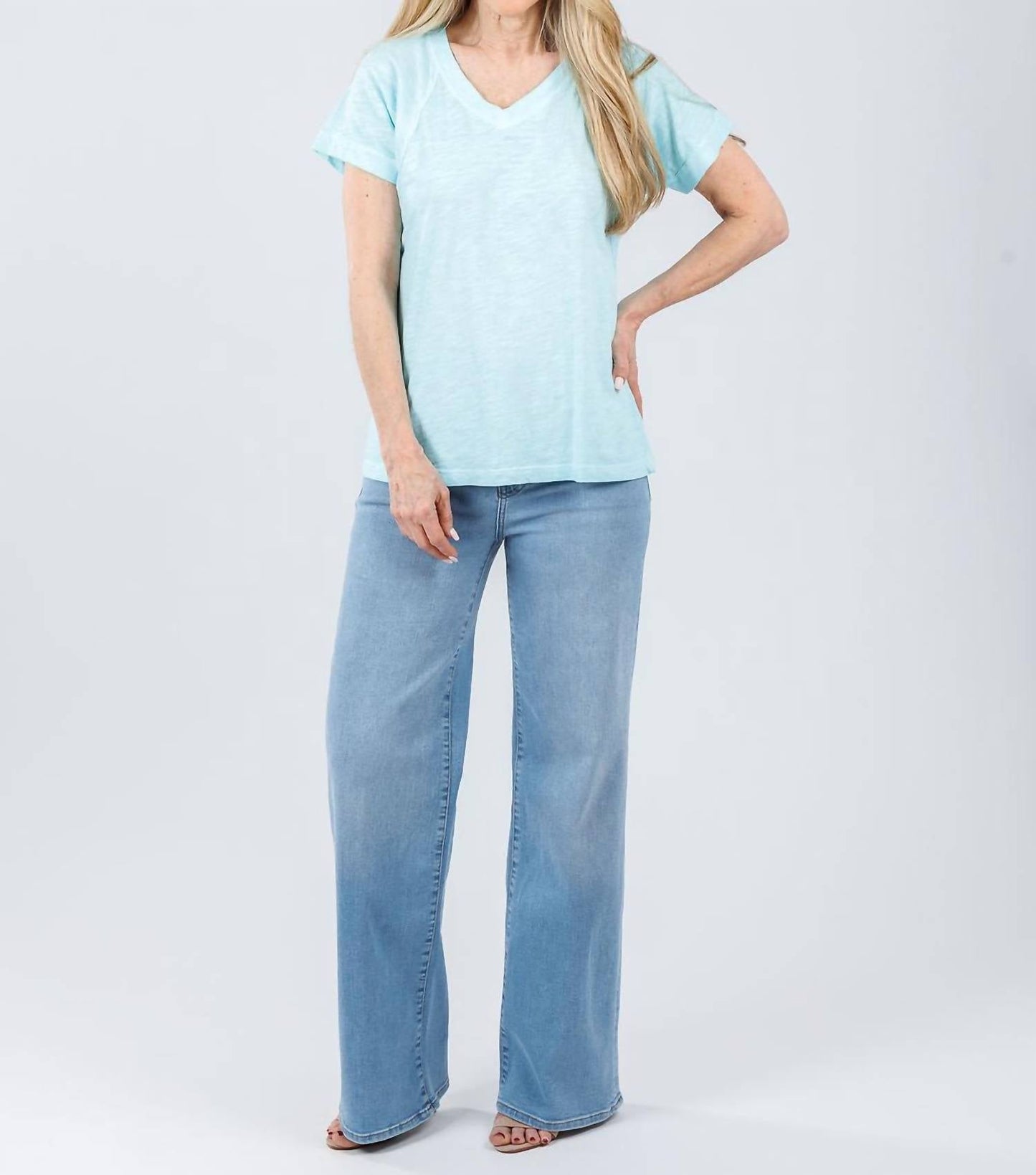 Elliott Lauren - Tina Raglan Short Sleeve V-neck Tee