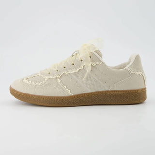 Cushionaire - Women’s Belinda Lace Detail Casual Sneakers
