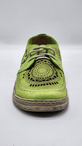 Kcr Group - Women's Timeless Low-Top Leather Shoes