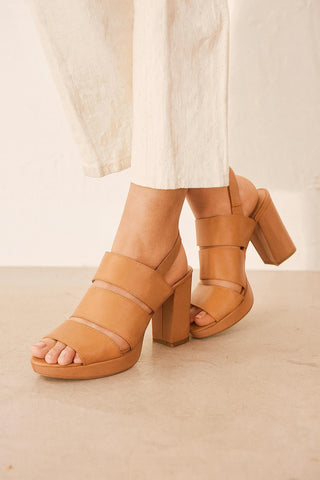 Naturalizer - Women's Leather Block Heel Platform Sandals