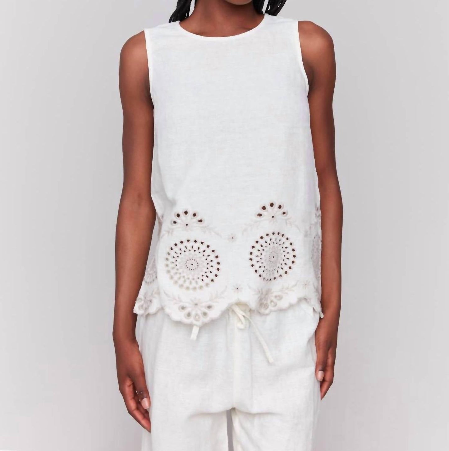 Charlie B - Linen Sleeveless Eyelet Embroidered Top