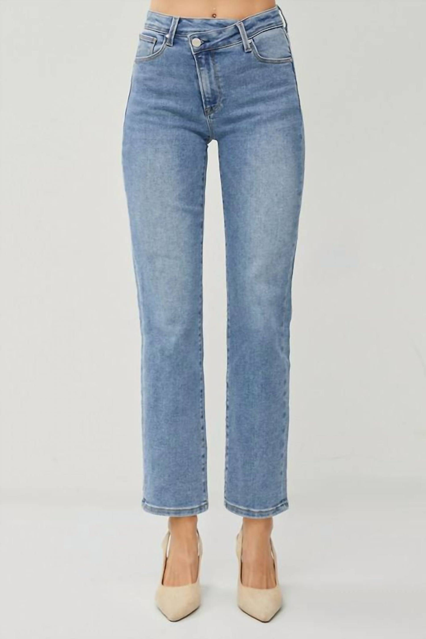 Risen - High Rise Ankle Straight-cross Over Button