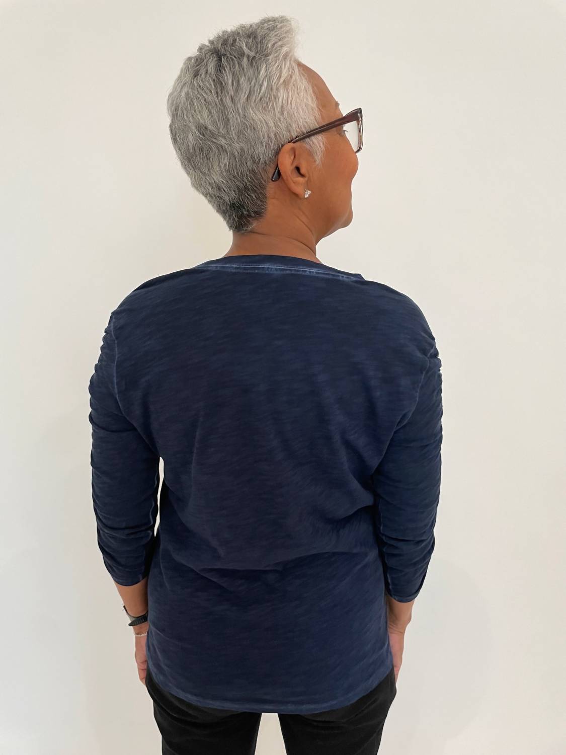 Elliott Lauren - Hannah Crew Neck Ruched Sleeve Tee