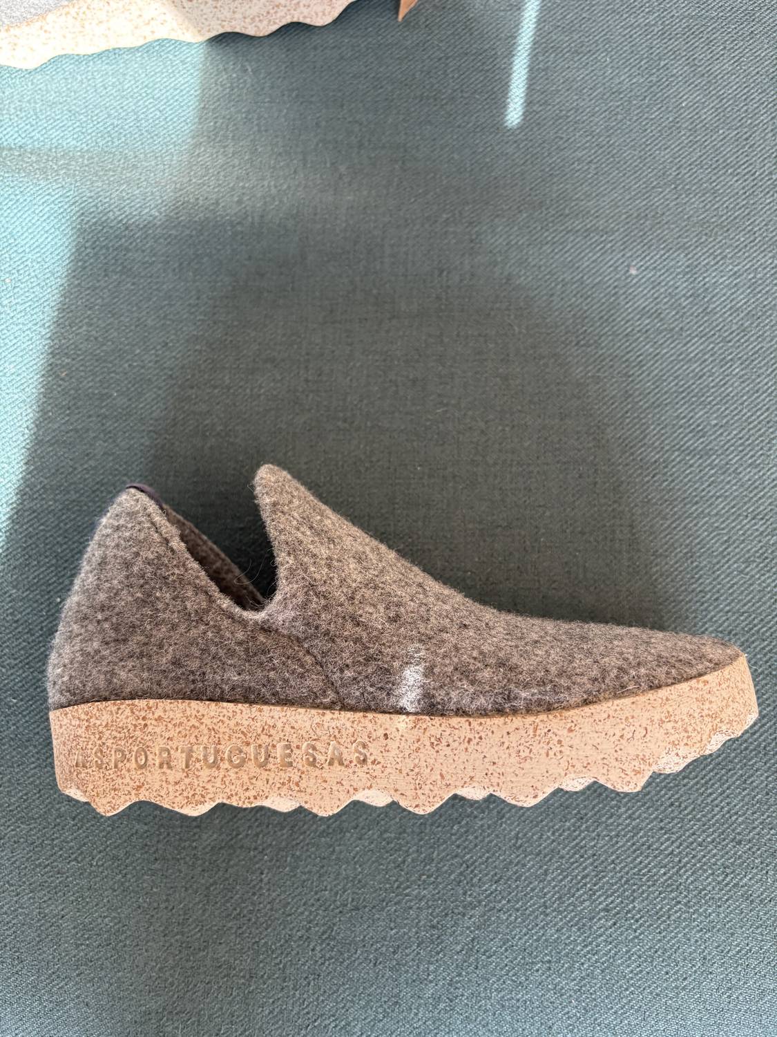 Bos. & Co. - WOMEN'S CITY SLIP-ON SHOE
