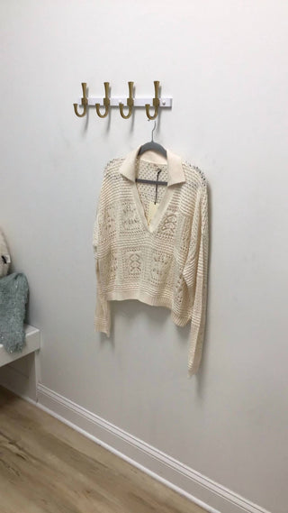 Elan - jasmine v-neck