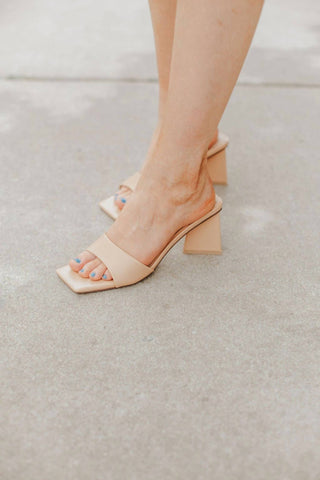 Chinese Laundry - Women's Yanda Dress Sandal