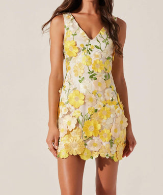 Astr - AISHA FLORAL APPLIQUE MINI DRESS